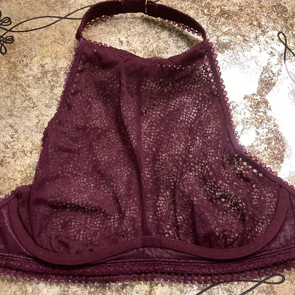Victoria’s Secret unlined underwire bralette - M